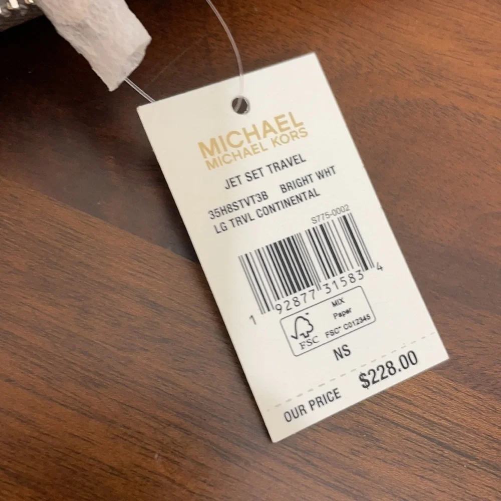 Michael Kors continental wallet large zip around